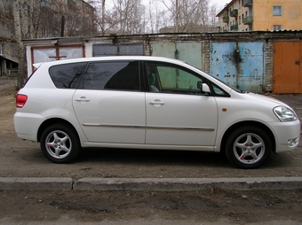 Toyota Ipsum