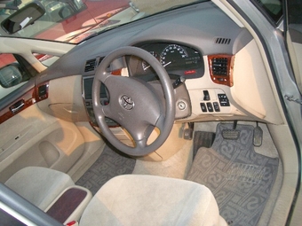 Toyota Ipsum