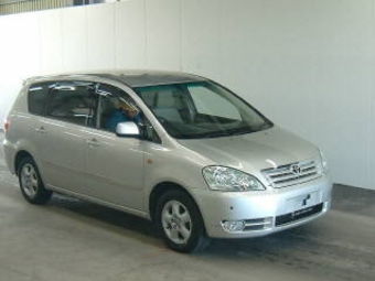 2001 Toyota Ipsum