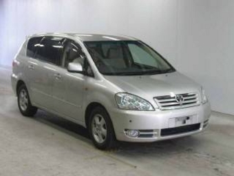 2001 Toyota Ipsum