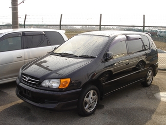 2001 Toyota Ipsum