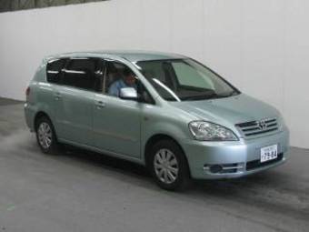 2001 Toyota Ipsum