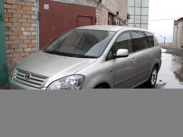 2001 Toyota Ipsum