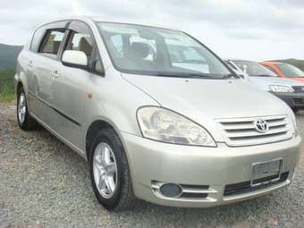 2001 Toyota Ipsum