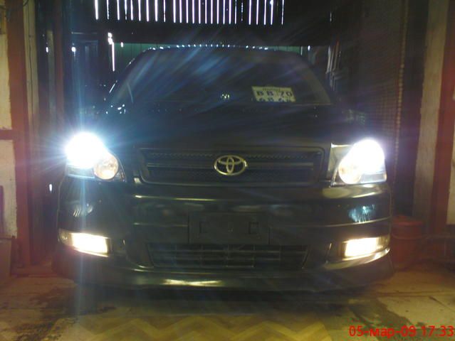 2001 Toyota Ipsum