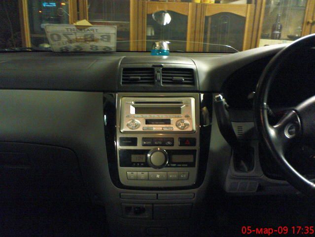 2001 Toyota Ipsum
