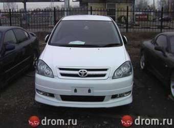 2001 Toyota Ipsum