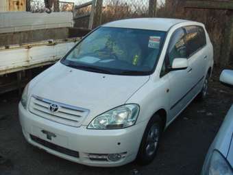 2001 Toyota Ipsum