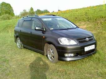 2001 Toyota Ipsum