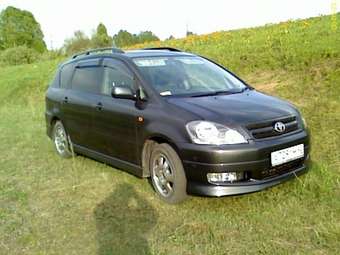 2001 Toyota Ipsum