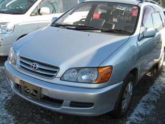 2001 Toyota Ipsum