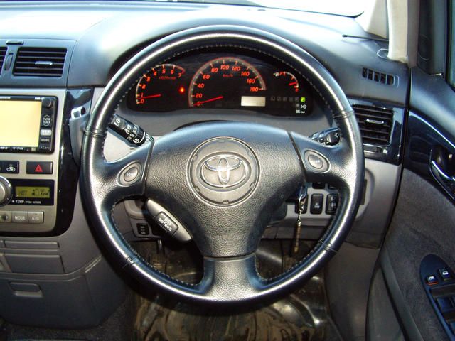 2001 Toyota Ipsum