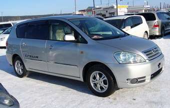 2001 Toyota Ipsum