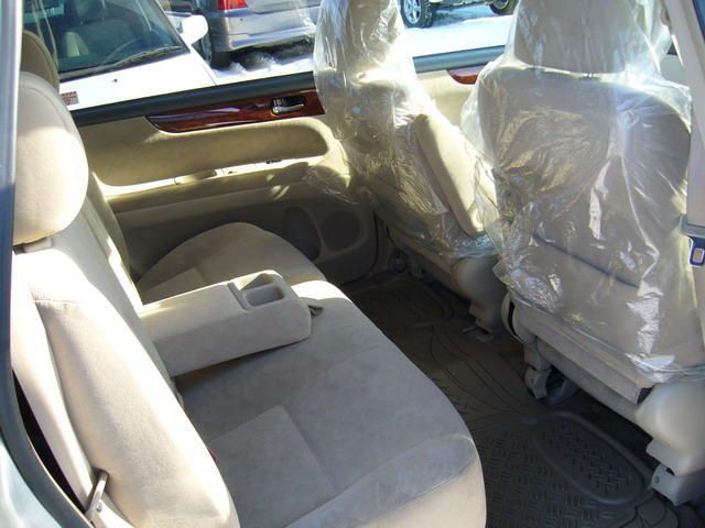 2001 Toyota Ipsum