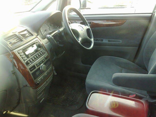 2001 Toyota Ipsum