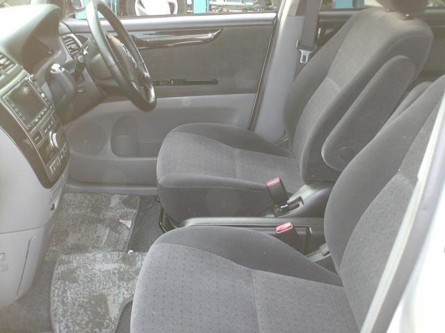 2001 Toyota Ipsum