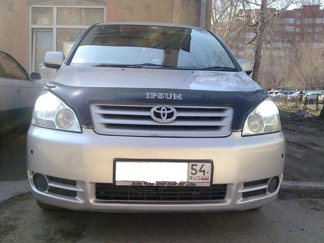 2001 Toyota Ipsum