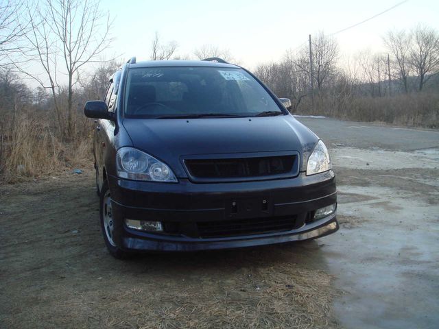 2001 Toyota Ipsum