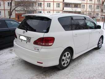 Toyota Ipsum