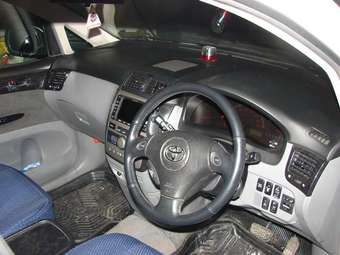 Toyota Ipsum