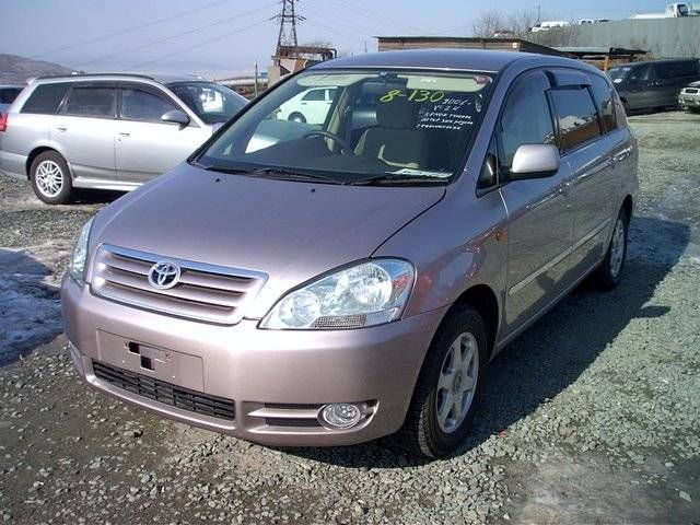 2001 Toyota Ipsum