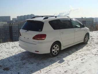 2001 Toyota Ipsum