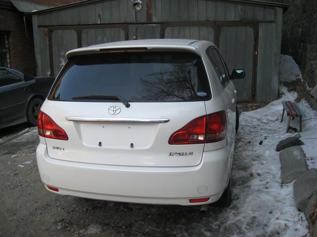 2001 Toyota Ipsum