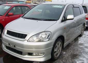 2001 Toyota Ipsum