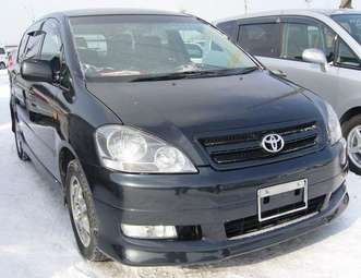 Toyota Ipsum