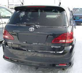 Toyota Ipsum