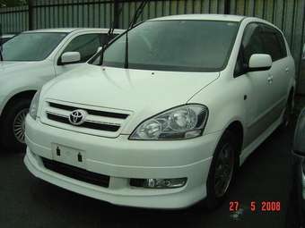 2001 Toyota Ipsum