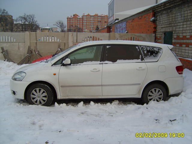 2001 Toyota Ipsum
