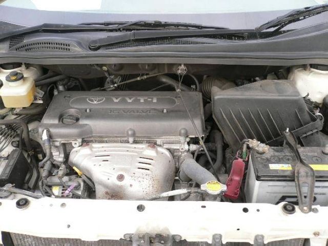 2001 Toyota Ipsum
