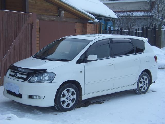 2001 Toyota Ipsum