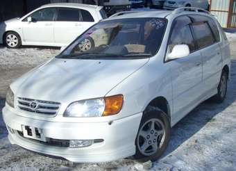 2001 Toyota Ipsum