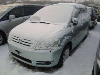 2001 Toyota Ipsum