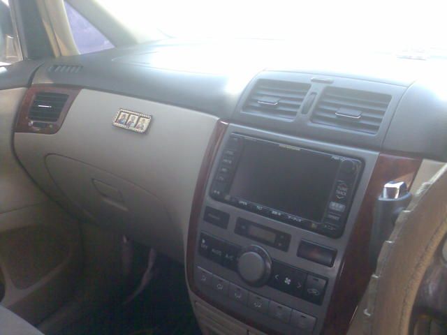 2001 Toyota Ipsum