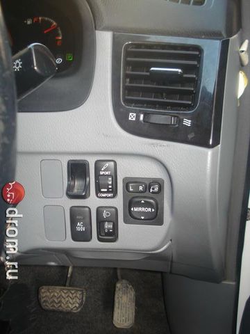 2001 Toyota Ipsum