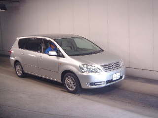 2001 Toyota Ipsum Images