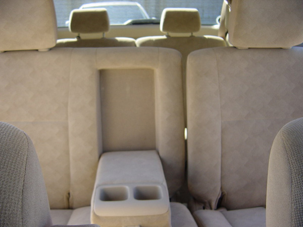 2001 Toyota Ipsum Pictures