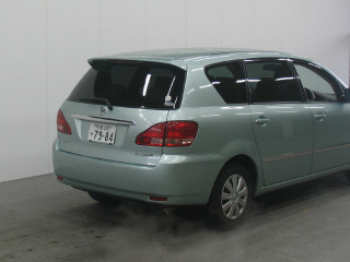 2001 Toyota Ipsum Photos