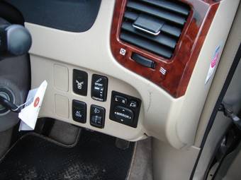 2001 Toyota Ipsum Images