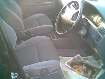 2001 Toyota Ipsum Pics