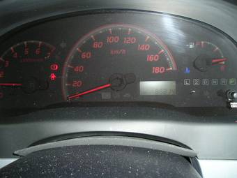 2001 Toyota Ipsum Photos