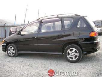 2001 Toyota Ipsum Pics