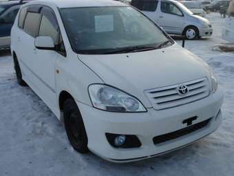 2001 Toyota Ipsum