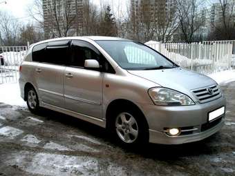 2001 Toyota Ipsum For Sale