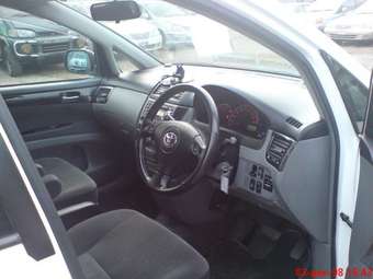 2001 Toyota Ipsum For Sale