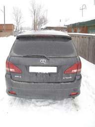 2001 Toyota Ipsum Pictures