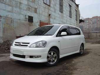 2001 Toyota Ipsum For Sale